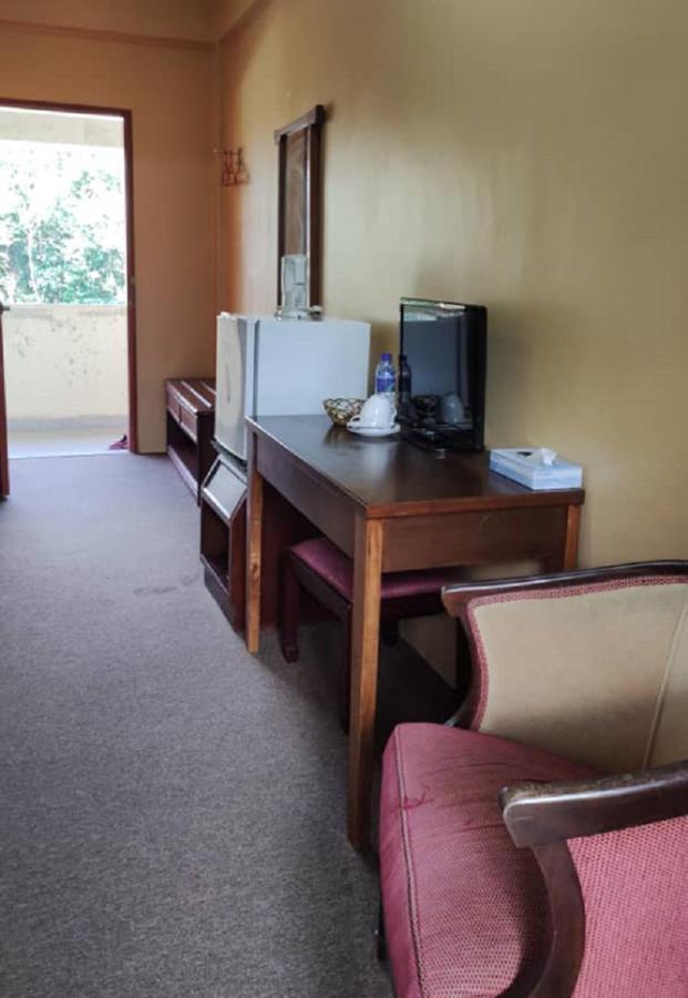Mersing Merlin Inn מראה חיצוני תמונה