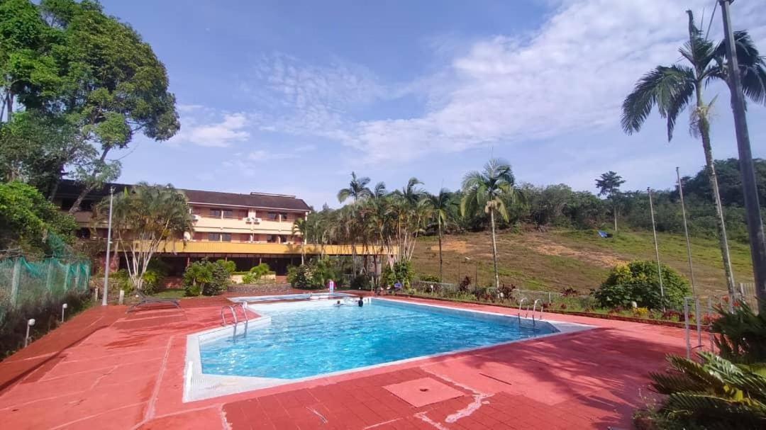 Mersing Merlin Inn מראה חיצוני תמונה