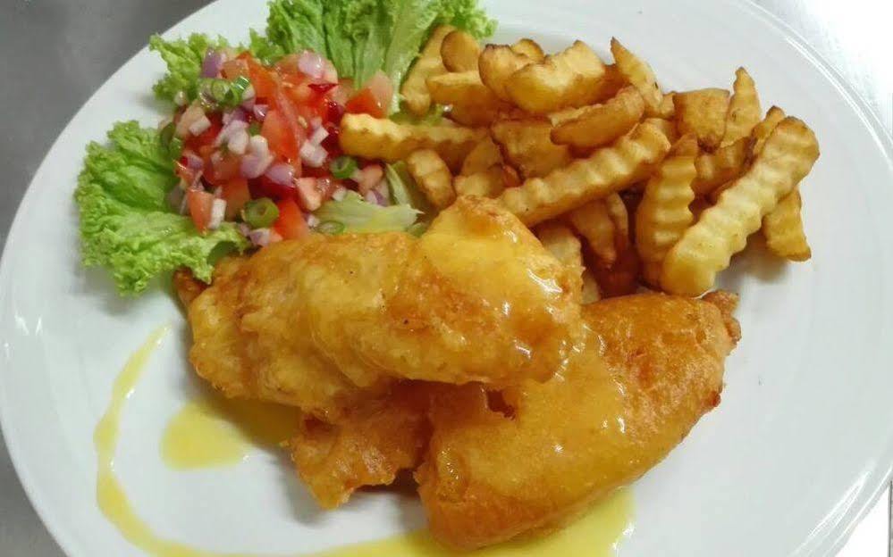 Mersing Merlin Inn מראה חיצוני תמונה