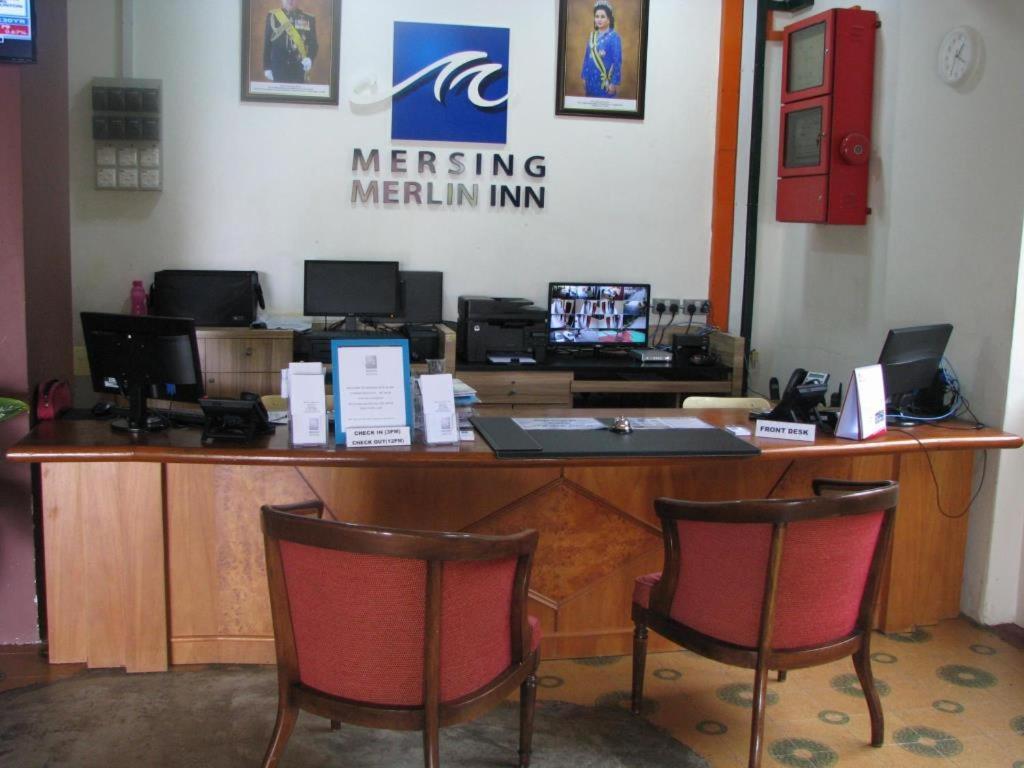 Mersing Merlin Inn מראה חיצוני תמונה