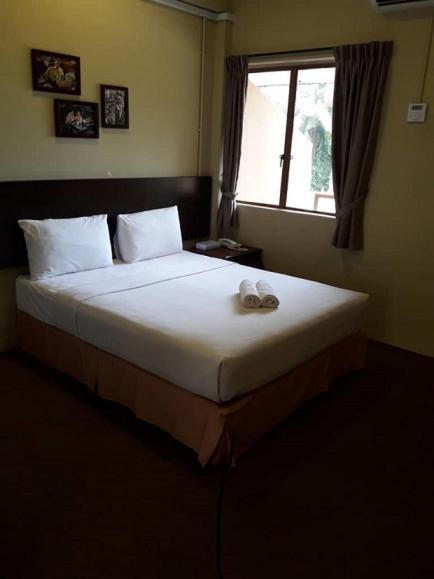 Mersing Merlin Inn מראה חיצוני תמונה